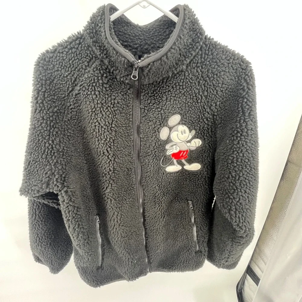 Disney Mickey Mouse Black Fuzzy Fleece Zip Up Jacket Size M‎